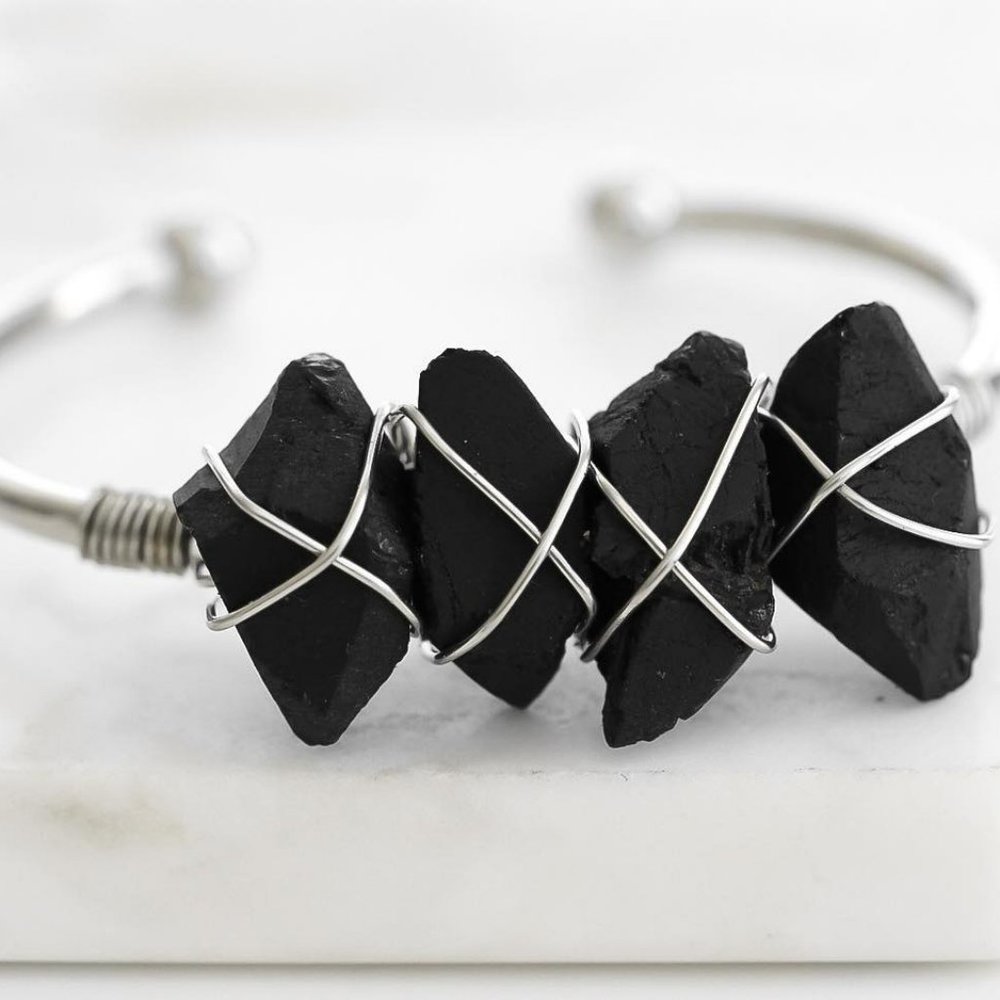 Devi Collection Silver Raven Bracelet